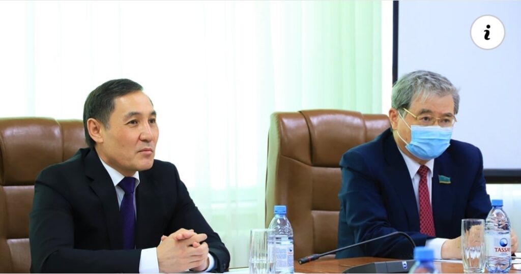 Марат Әзілханов ҚХА-дан сайланған ҚР Парламенті Мәжілісінің депутаттарымен кездесті